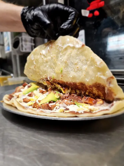 Mama Sandras Pupuseria LLC Picture 10