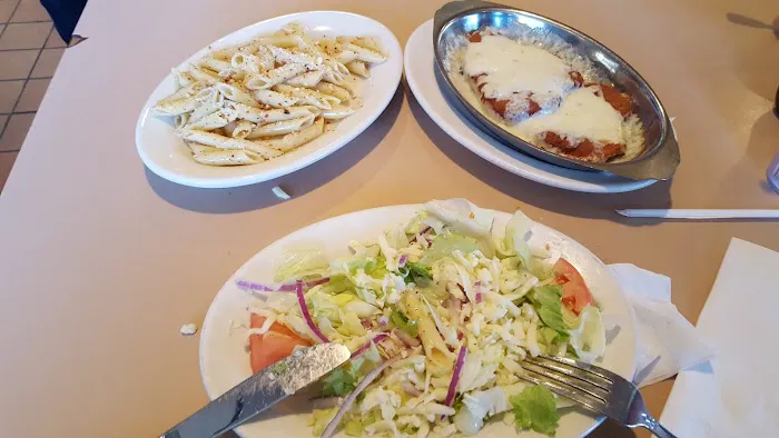 Sergio's Pizza & Restaurant Picture 2