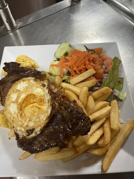 Cove Pizza Picture 4