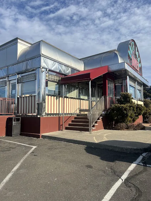 Post Road Diner Picture 2