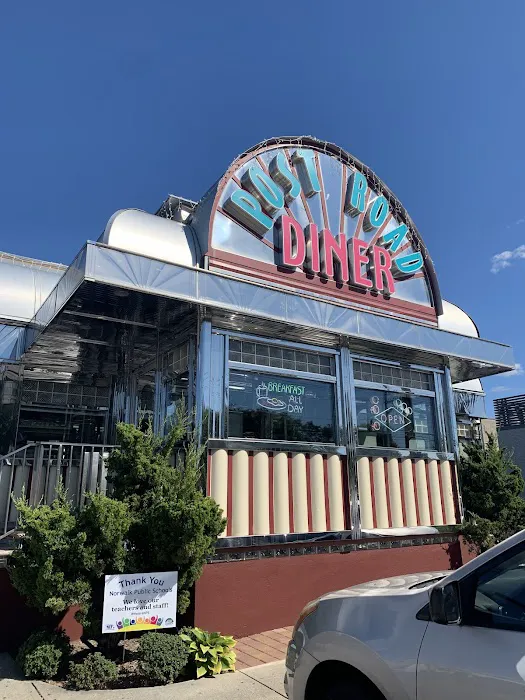 Post Road Diner Picture 3