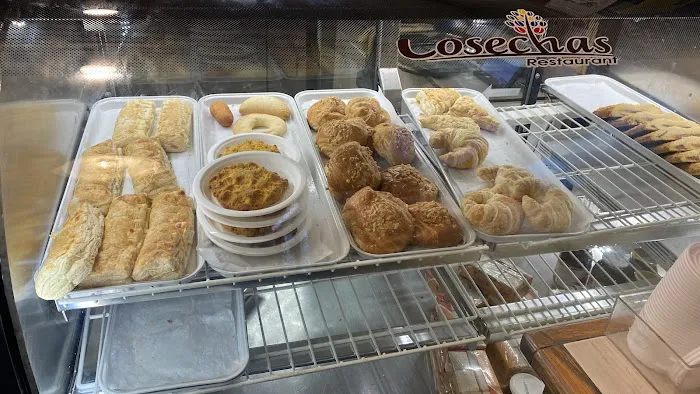 Cosechas Restaurant Picture 2