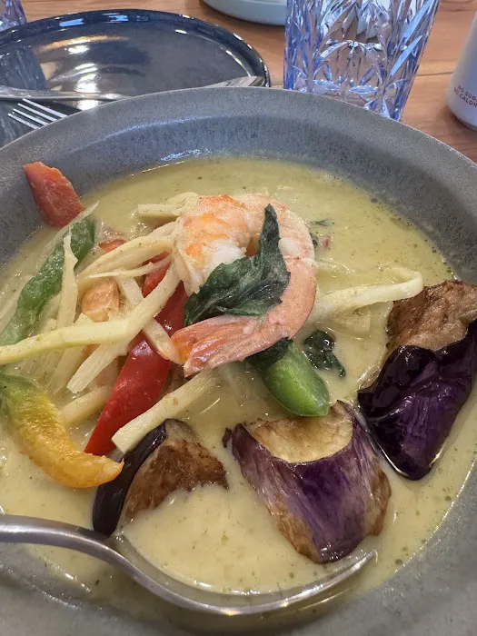 Khing Thai Eatery Picture 7