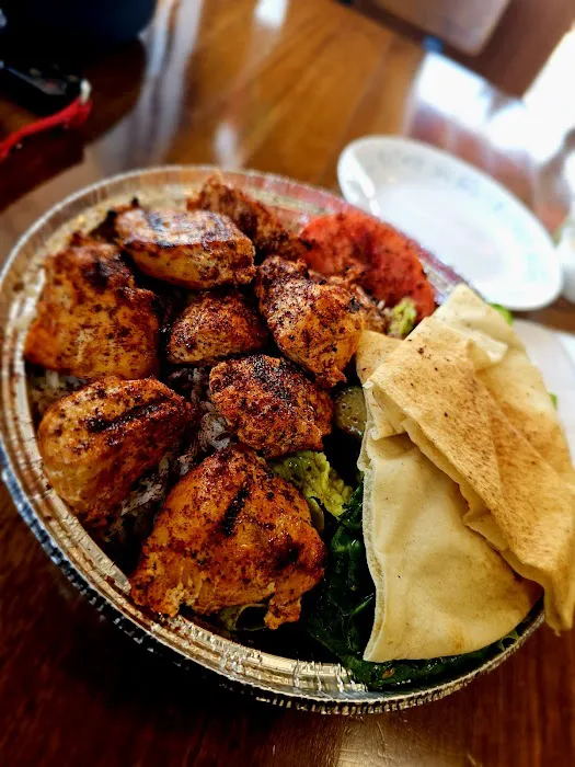 Zahra's Corner Grill Picture 2