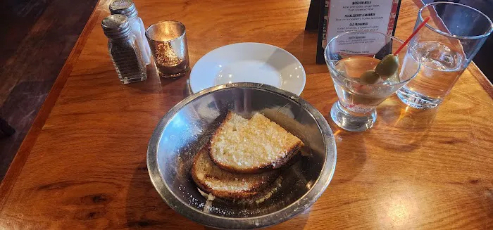 Sunny and Frankies Picture 4