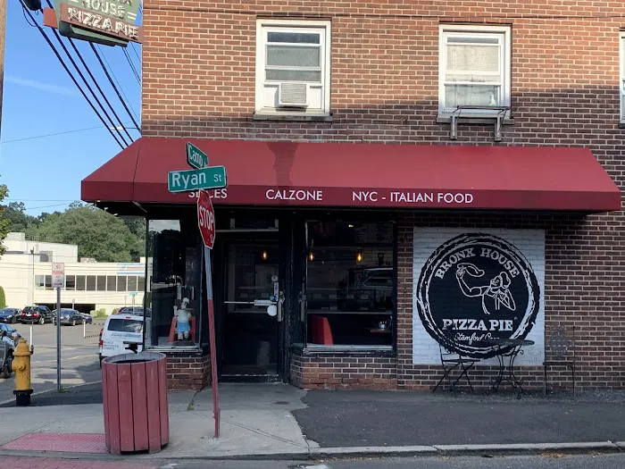 Bronx House Pizza Picture 1