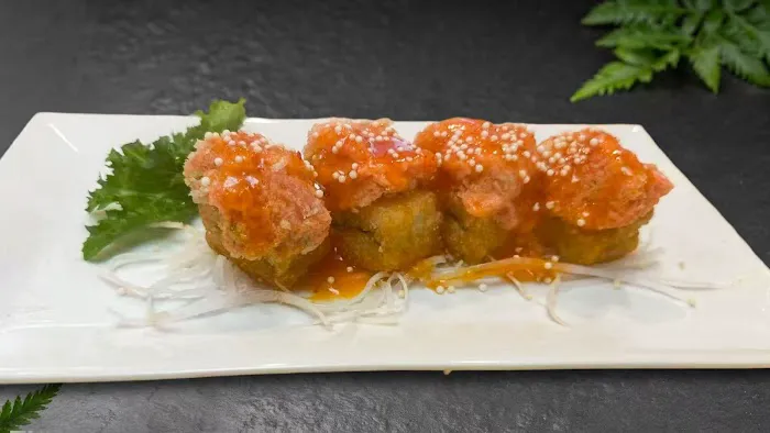 Kiku Sushi Asian Fusion Picture 3