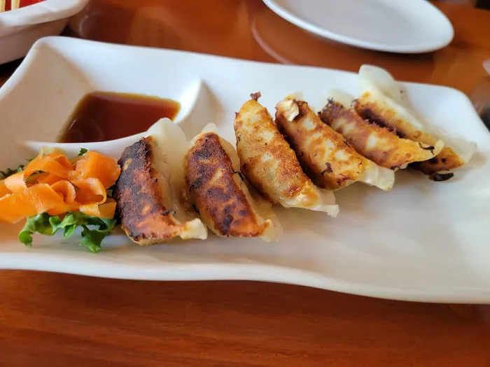 Kiku Sushi Asian Fusion Picture 6