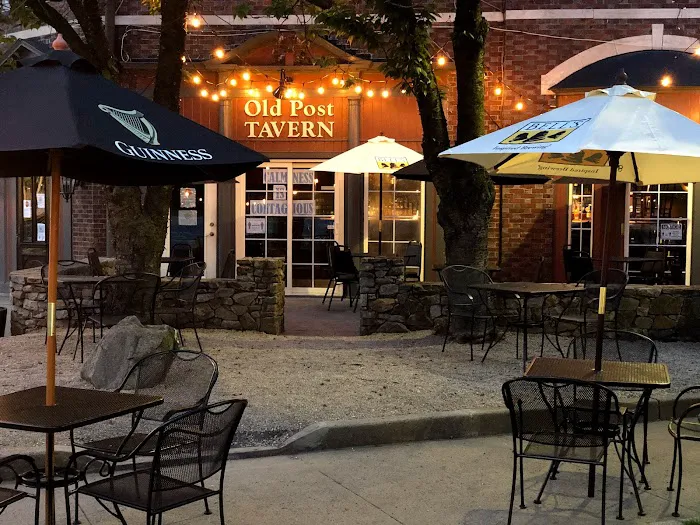 Old Post Tavern Picture 5