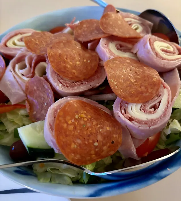 Captain's Pizza Picture 8