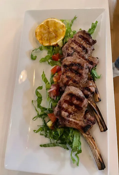 Lantern Point Taverna Picture 3