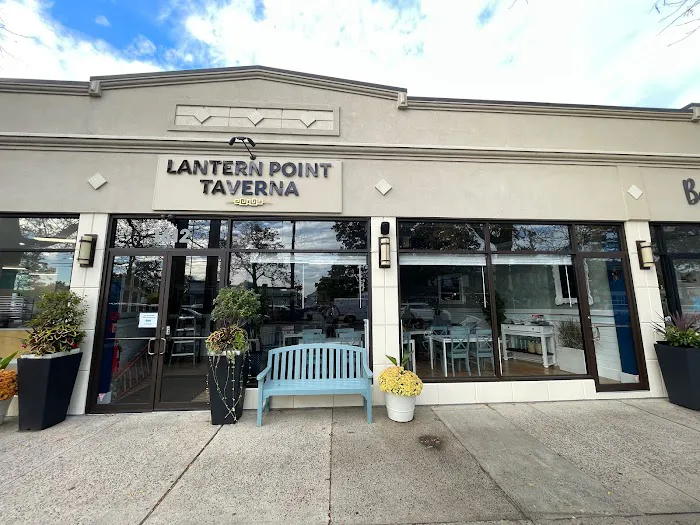 Lantern Point Taverna Picture 4