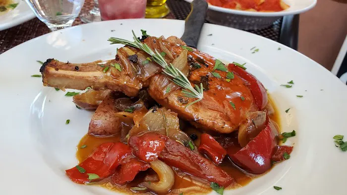 Luigi's Restaurant Picture 10