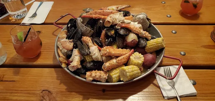 Mr. Crab Seafood & Bar Picture 7