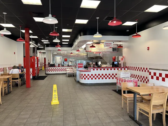 Five Guys Picture 2