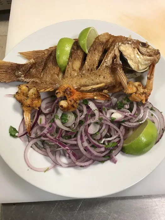 Cafe 503 pupuseria salvadoreña Picture 9