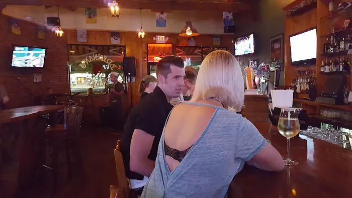 Brennan's Shebeen Irish Bar and Grill Picture 7