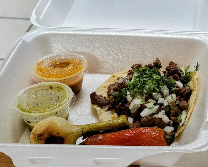 Mi Rancho Deli & Grocery Store Picture 8