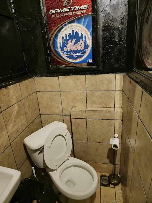 Matty's Corner Picture 1