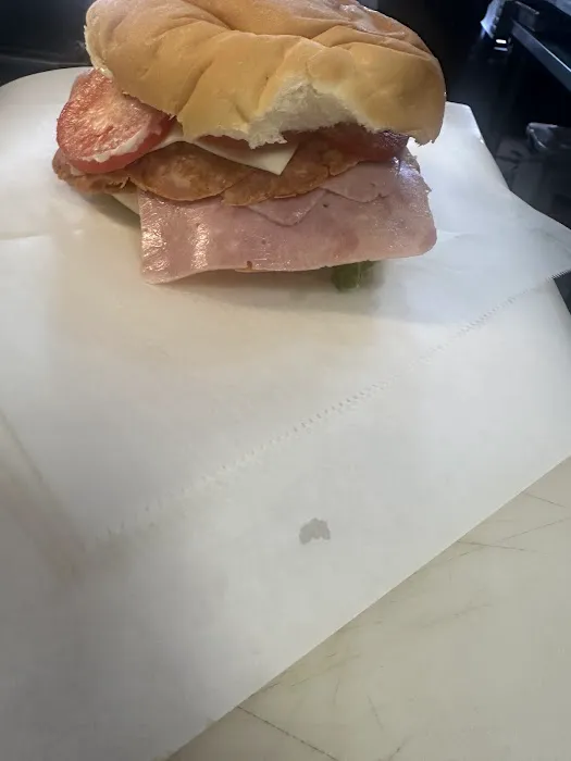 Taste of Tijuana Deli Picture 4