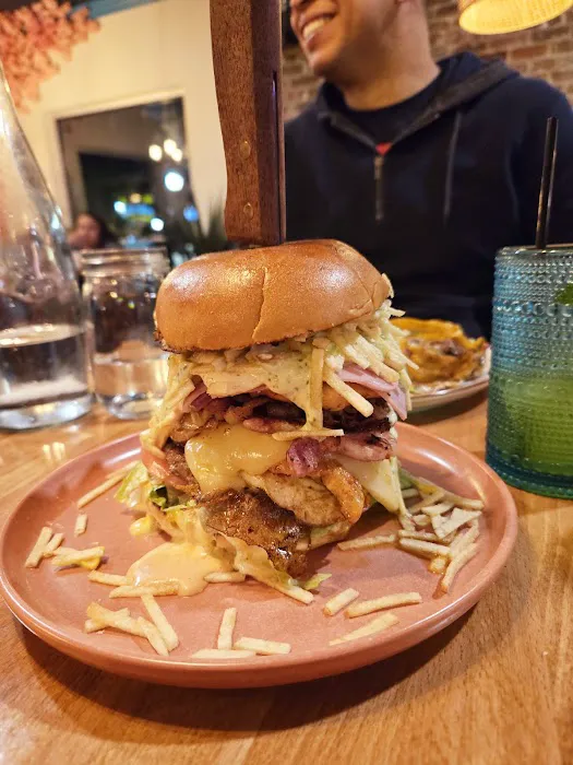 Mil Sabores Restaurant & Tequila Bar Picture 1