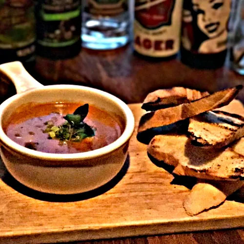 Tautog Tavern Picture 5