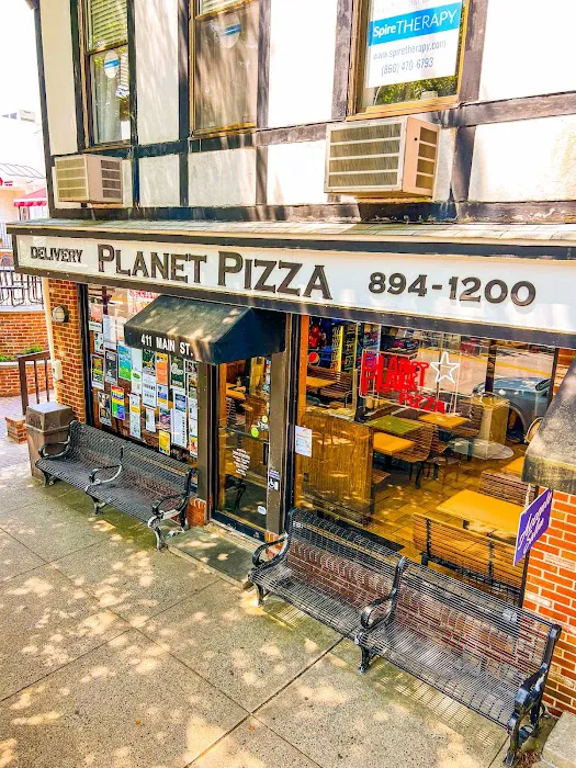 Planet Pizza Picture 2