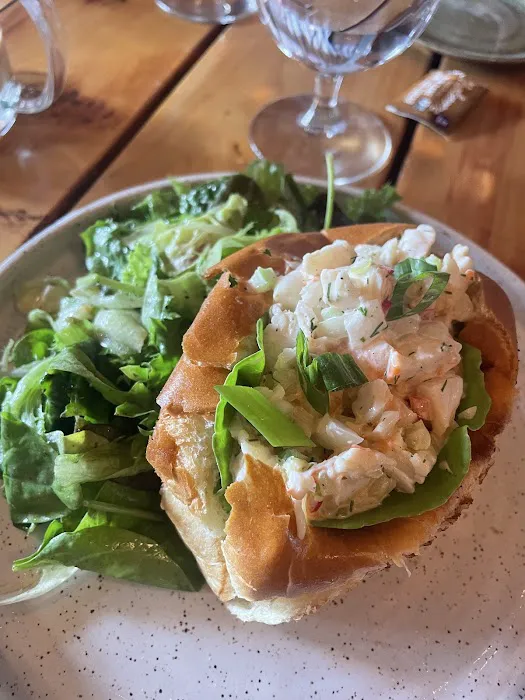 Bailey's Backyard Picture 8