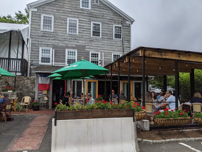 Luc's Café Picture 4