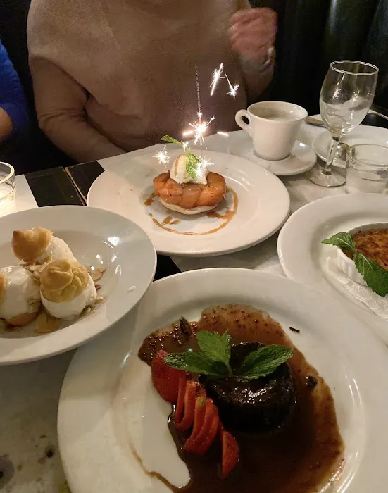 Luc's Café Picture 1