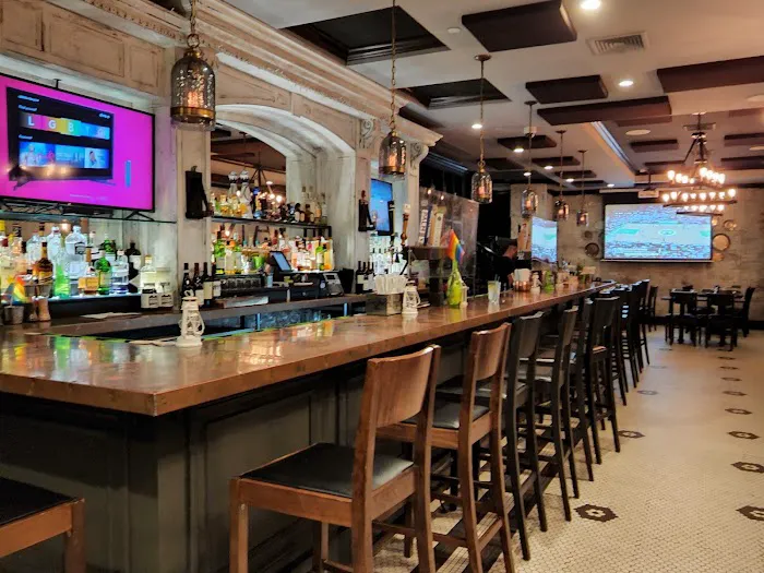 The Lantern Picture 9