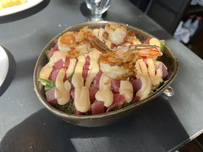 The Lantern Picture 4