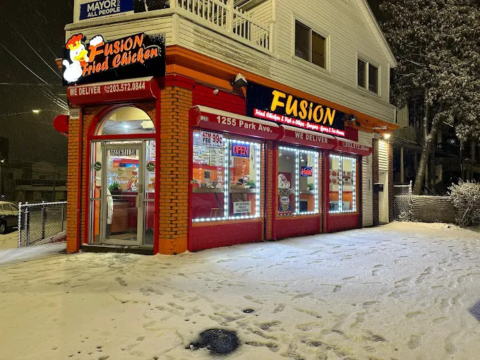 Fusion Fried Chicken & Fish n Chips (Halal) Picture 1