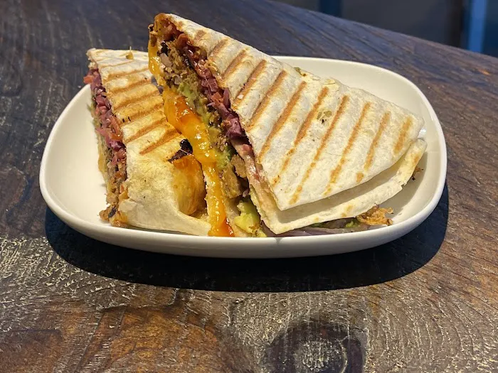 Fruta Deli and Cafe Picture 3