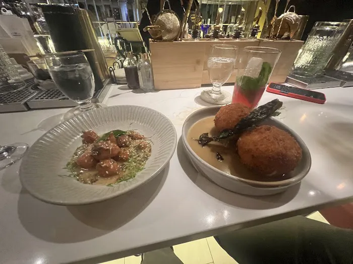 29 Markle Ct Restaurant Picture 10