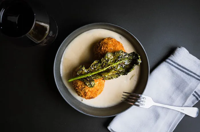 29 Markle Ct Restaurant Picture 1