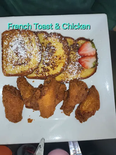 Queens Delight Cafe Picture 4