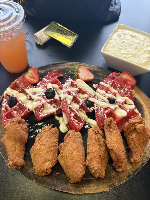 Queens Delight Cafe Picture 8