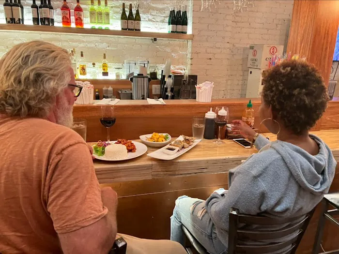 EAT Noodle & Rice Picture 4