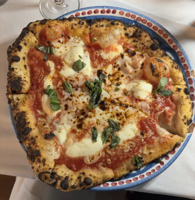 Trattoria 'A Vucchella & Wood Oven Pizza Picture 3