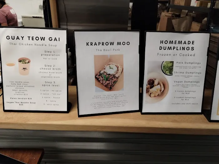 Nit Noi Norwalk Picture 2