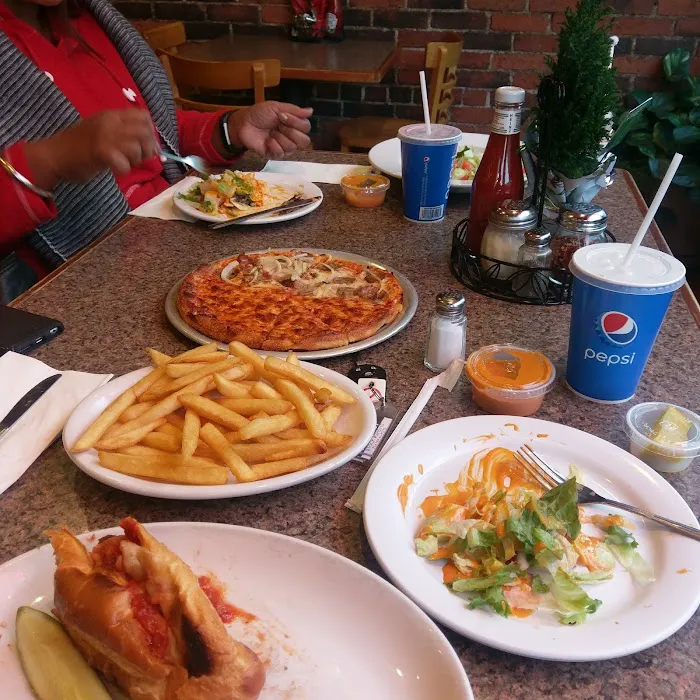 Famous Pizza House Picture 6