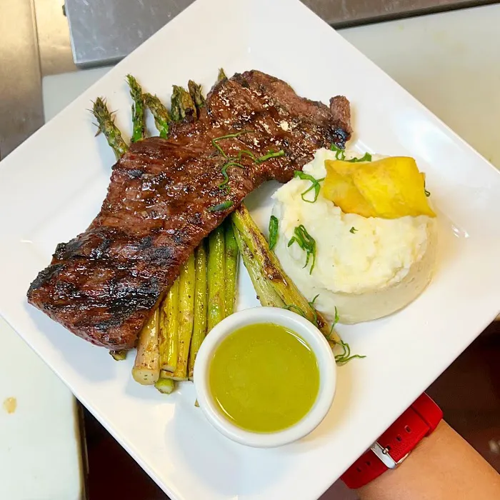 Neaz Bar and Restaurant Picture 10