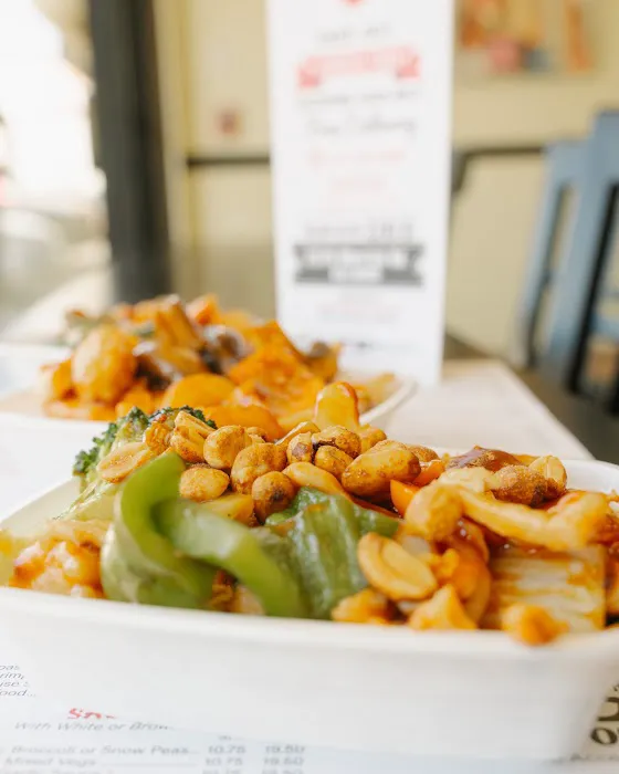 Danny's Chinese Kitchen - Roslyn Picture 10