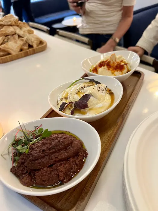 The Audrey: Kitchen & Bar Picture 3