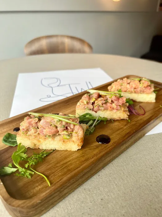 The Audrey: Kitchen & Bar Picture 8