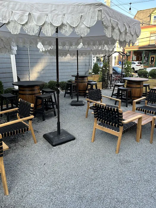 Eddie’s Bistro & Bar Picture 8