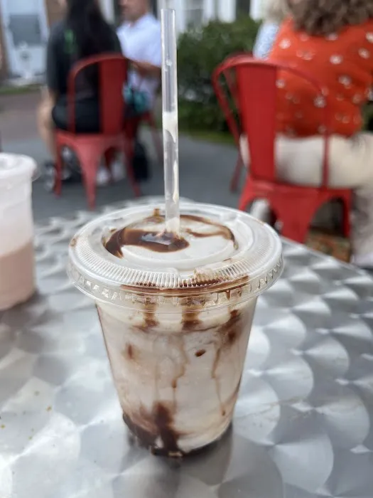 Gimme Burger Picture 2