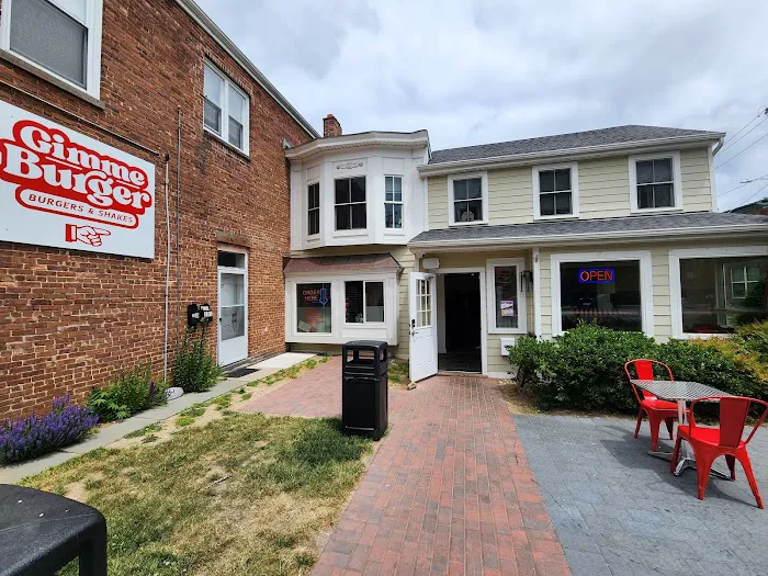 Gimme Burger Picture 1