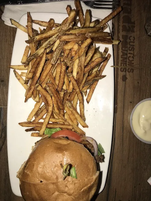 Del's Bar & Grill Picture 10